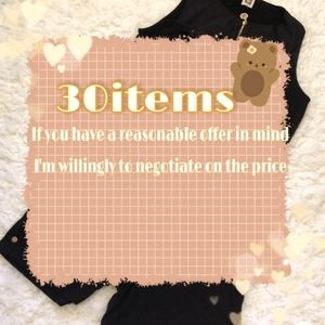 30-35 items of clothing